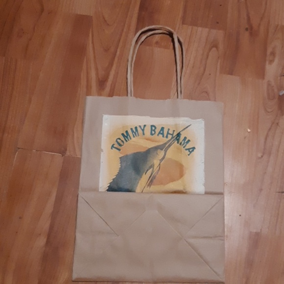 Tommy Bahama Paper shopping bag - Picture 2 of 3